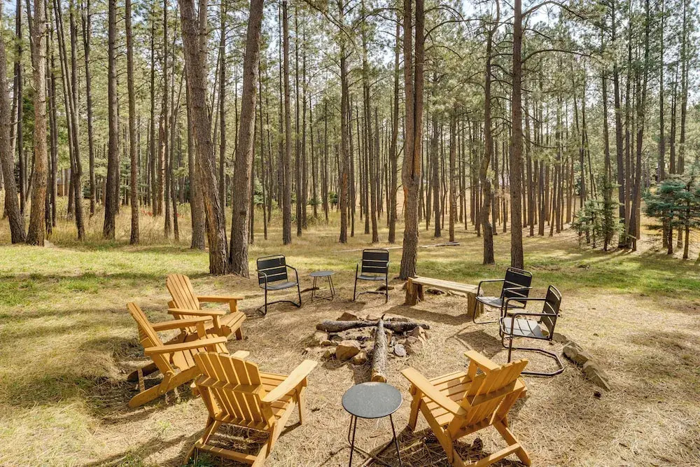 4 Mi to Angel Fire Resort: Home w/ Fire Pit!