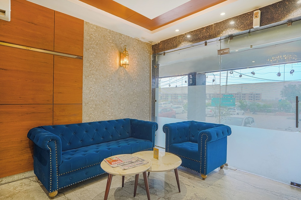 Hotel Highway Greens Near VR Punjab Mall Airport Road Mohali Chandigarh