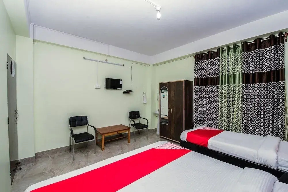 Cherry Blossom Inn By OYO Rooms