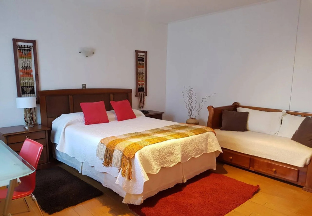 L&S Hotel