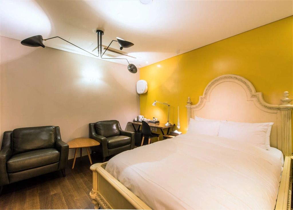Le Stendal Hotel