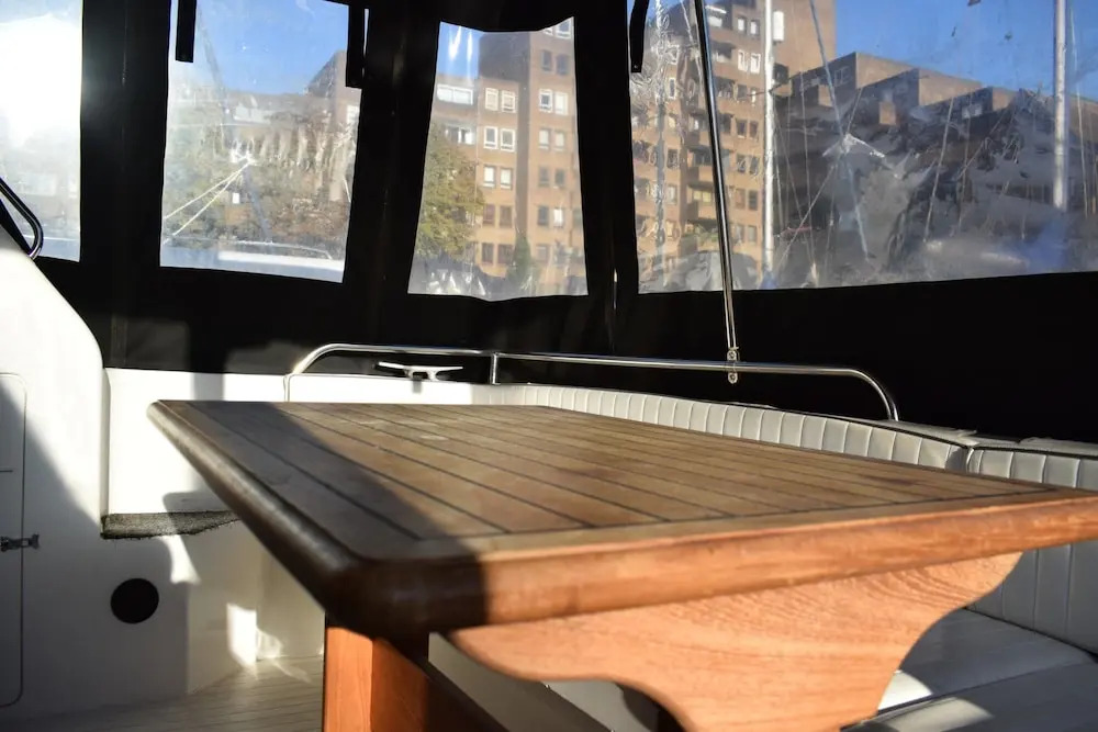 1 Bedroom Princess Live-aboard Boat