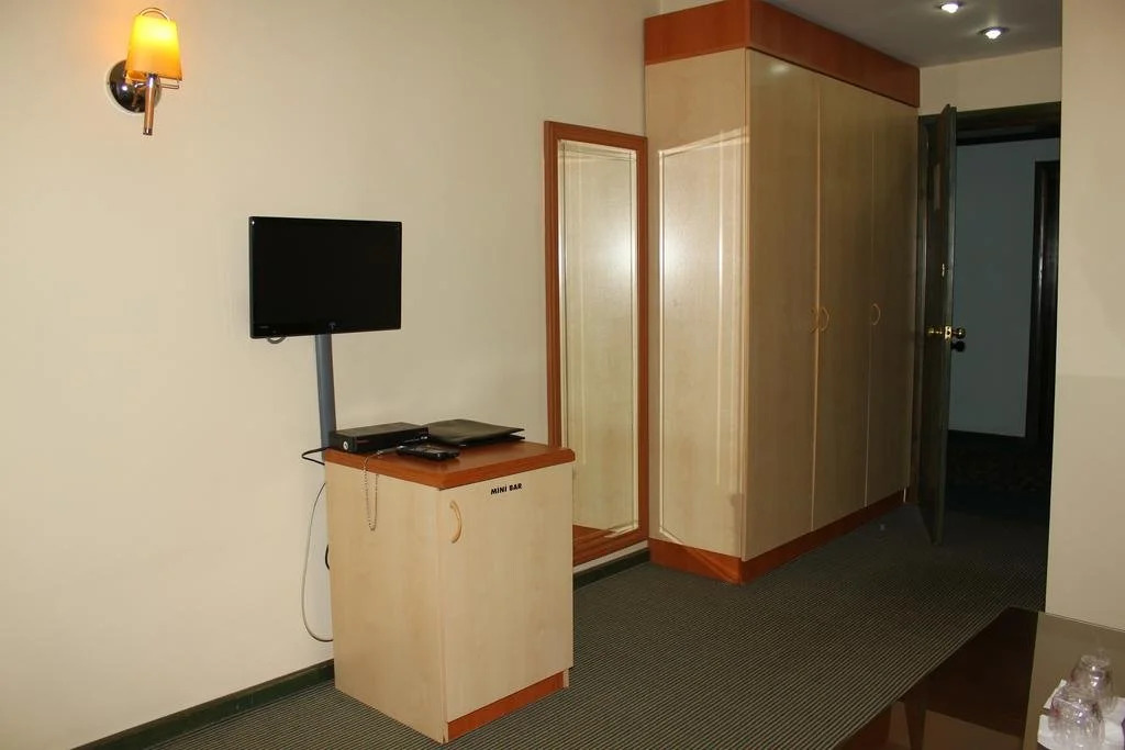 Kasmir Hotel