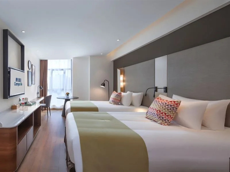 Campanile Hotel (Nanjing Banqiao Liucun Subway Station)