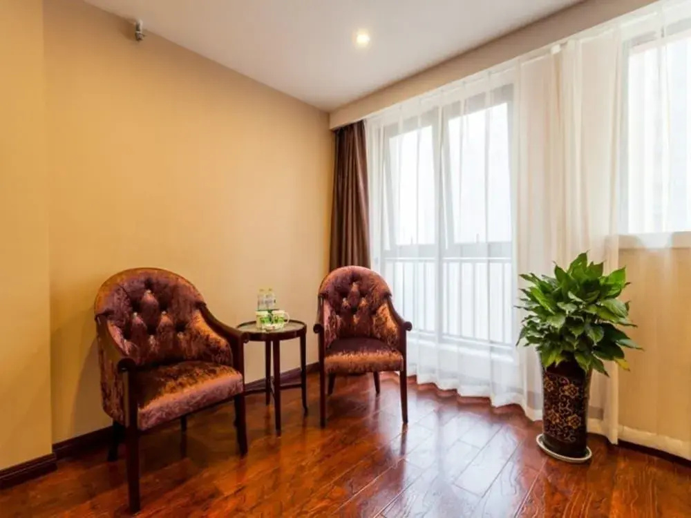 GreenTree Inn Chengdu high-tech Development West Zone Shidai Tian Street Express Hotel