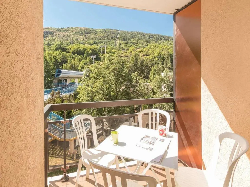 Appartement Briançon, 1 pièce, 4 personnes - FR-1-330C-49