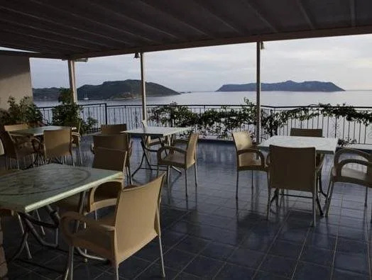 Defne Hotel