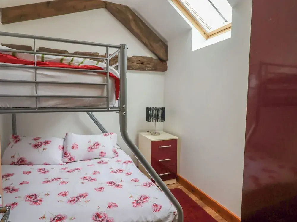 Poppy Cottage