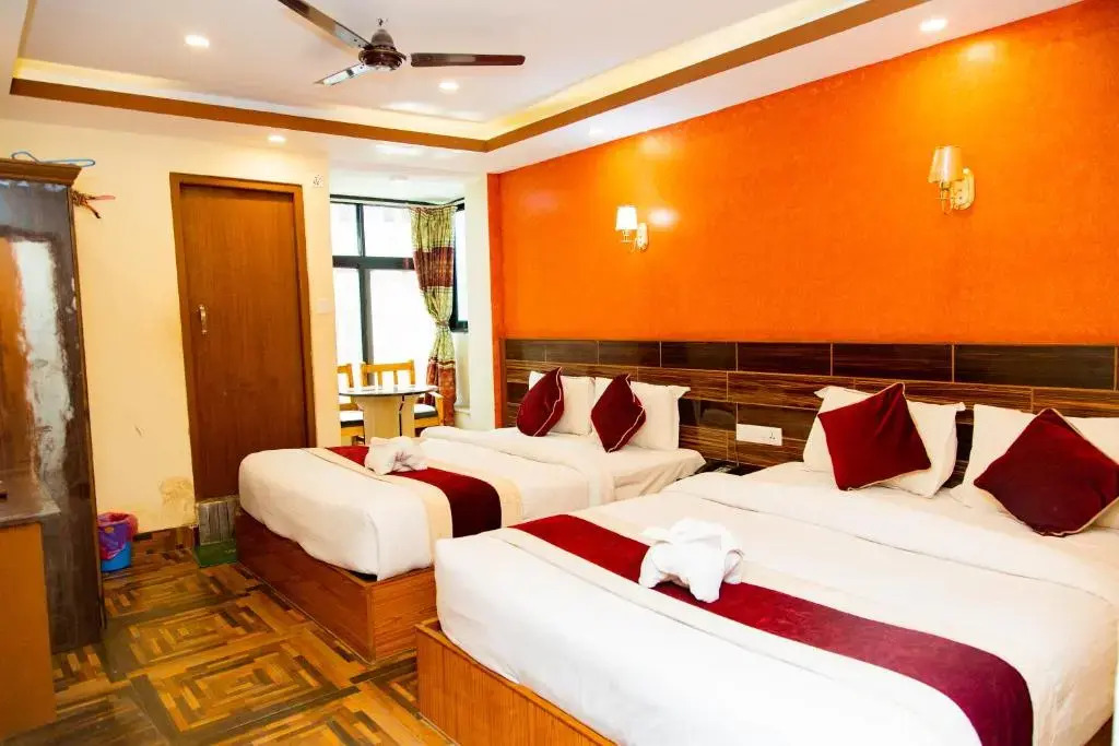 Hotel Everest Regency by OYO Rooms