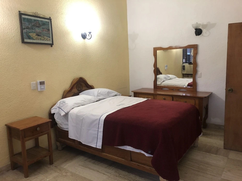 Hotel Oviedo