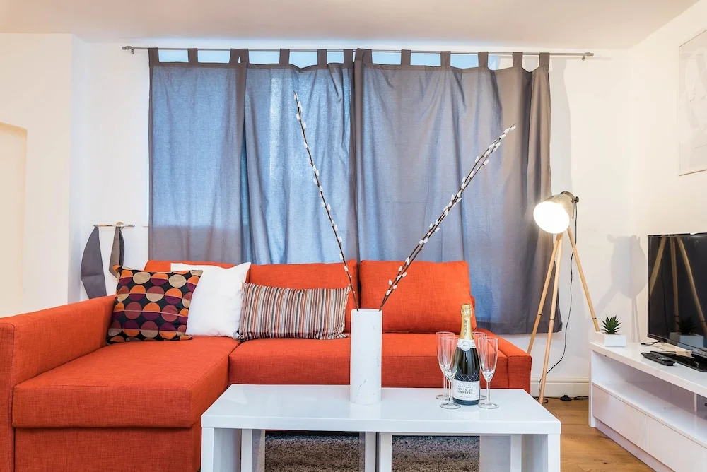 Battersea Studio Apartment