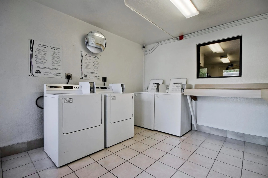 Motel 6 Pompano Beach