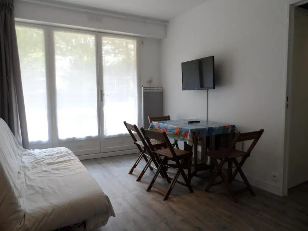 Appartement Cabourg, 2 pièces, 4 personnes - FR-1-487-150