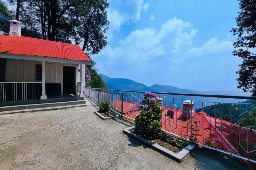 1 BR Boutique stay in subhash chowk, Dalhousie, by GuestHouser (5B34)