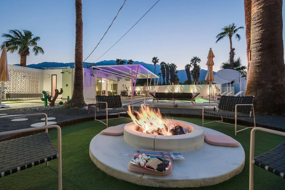 Retro Chic Oasis Saltwater Pool Spa Mnt Views