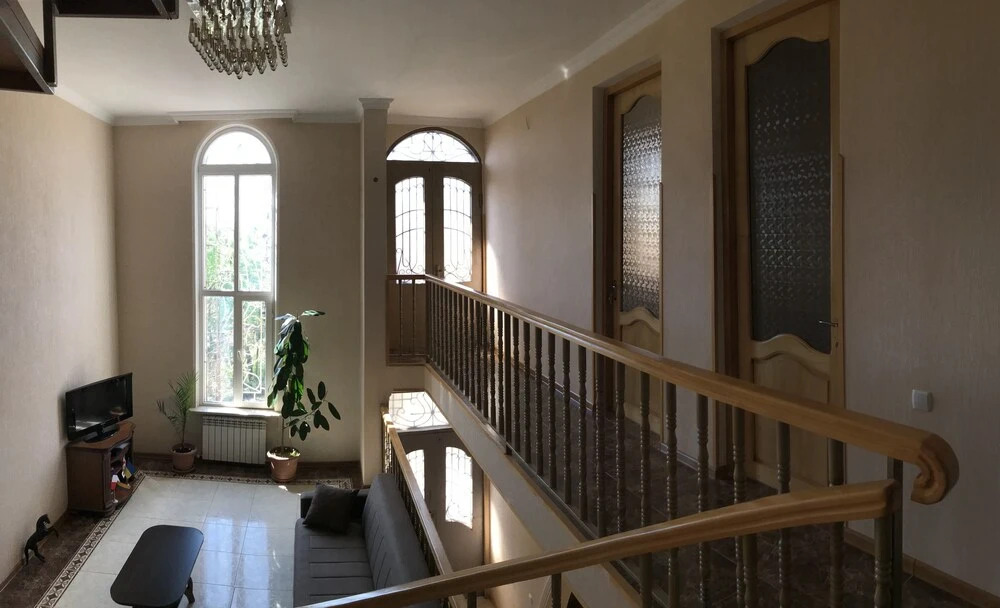 Bajo Guest House
