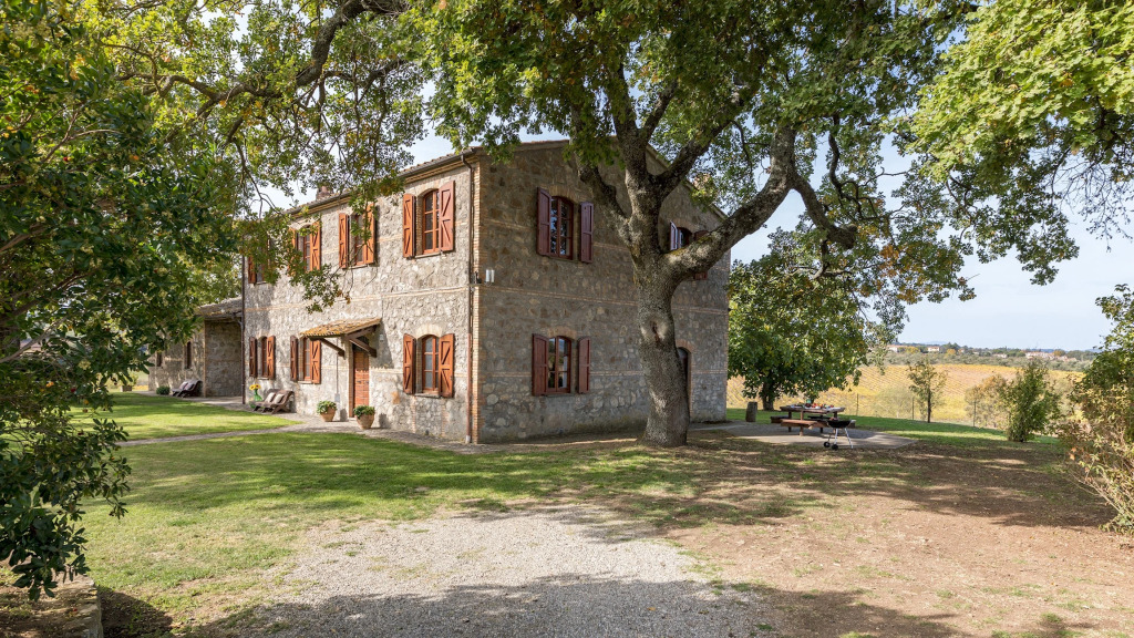 CASALE LE TRE QUERCE 8&1, Emma Villas