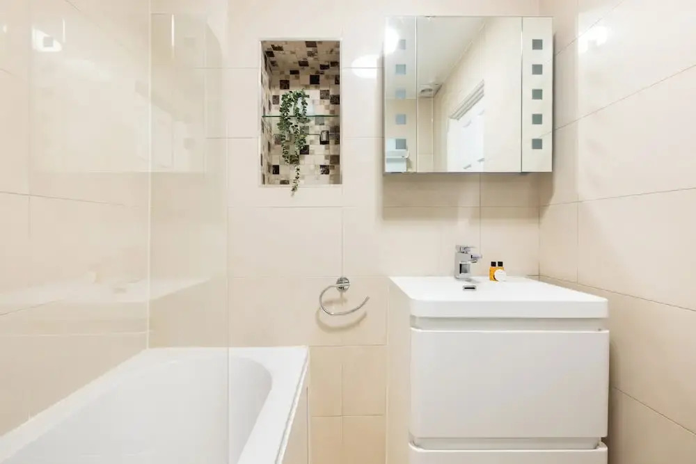 Chelsea Harbour Luxury Apartment