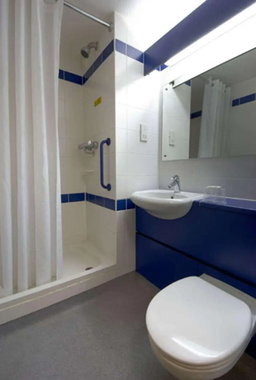 Travelodge Aberdeen Central