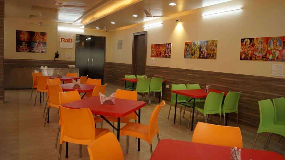 RnB ShantiNiketan, Salasar
