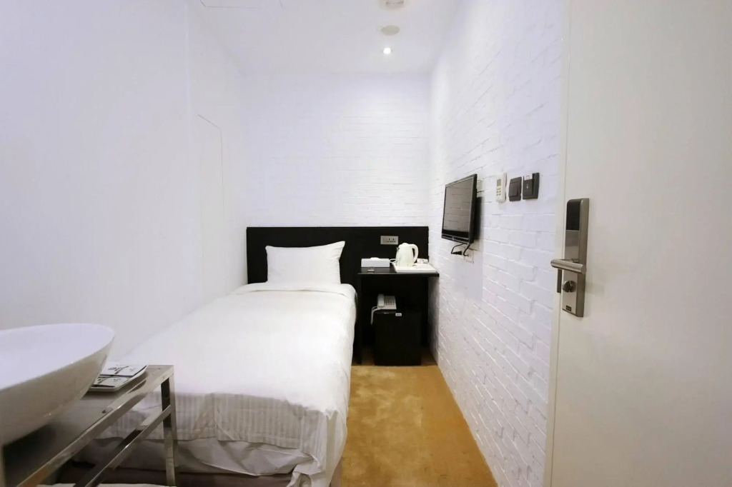 Cheers Boutique Hotel