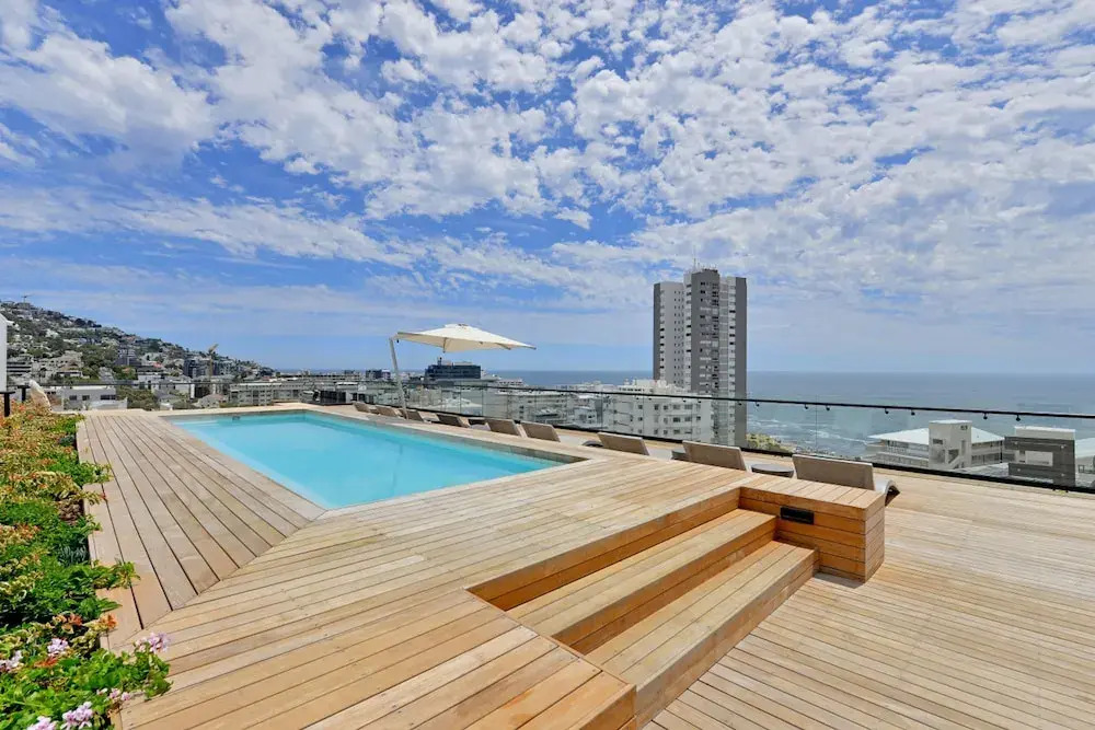 Station House Studio Apartment Gym Rooftop Pool
