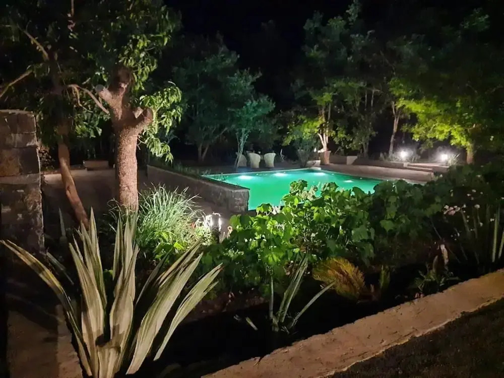 Bamboo Grove Lodge