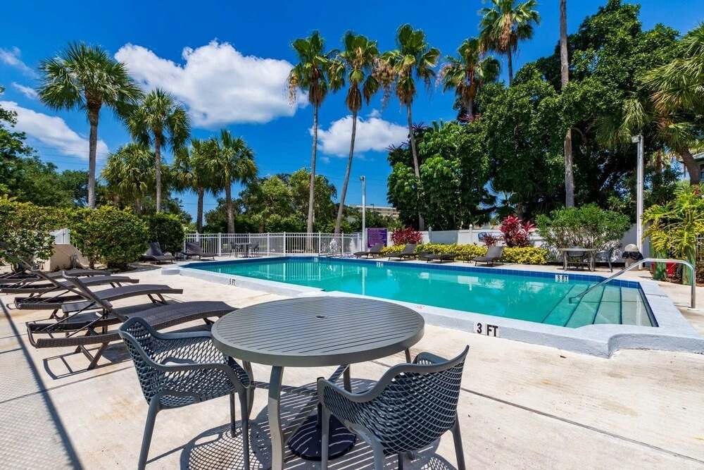Siesta Bayside Condo 3 Bedroom