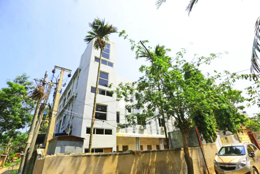 Goroomgo Dittu Holiday Inn Puri