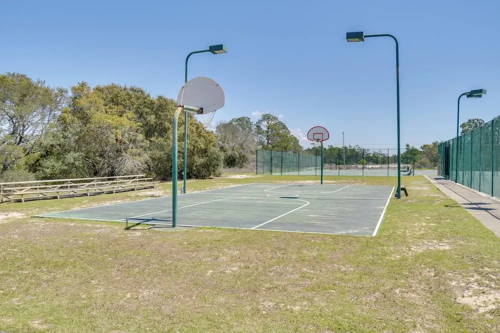 Gulf Highlands Getaway w/ 6 Pools & Beach Access