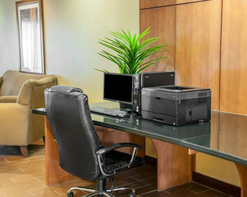 Comfort Suites Southport