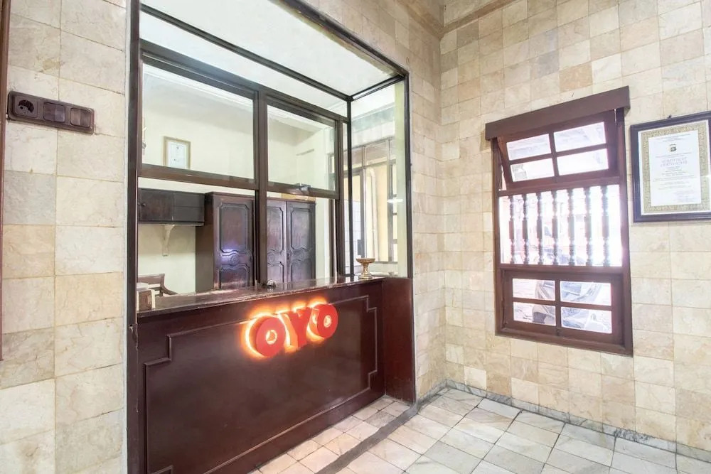 OYO 2580 Hotel Puri Royan