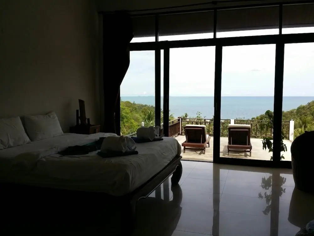 Sky Villa