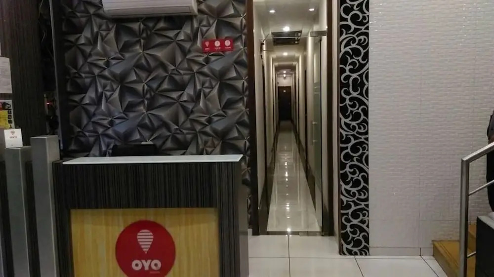 Hotel Palace Residency