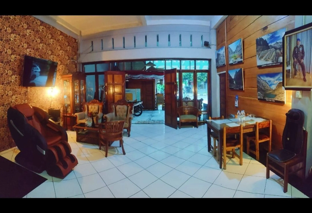 The Carstensz Homestay