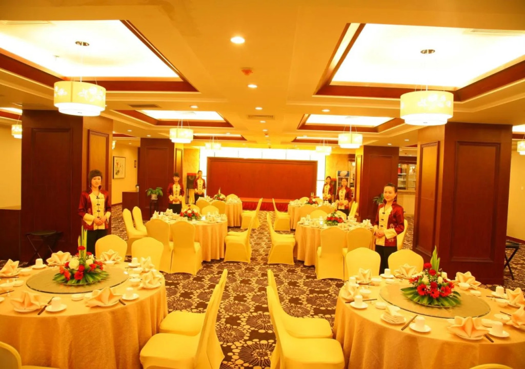 Gaosu Shenzhou Hotel