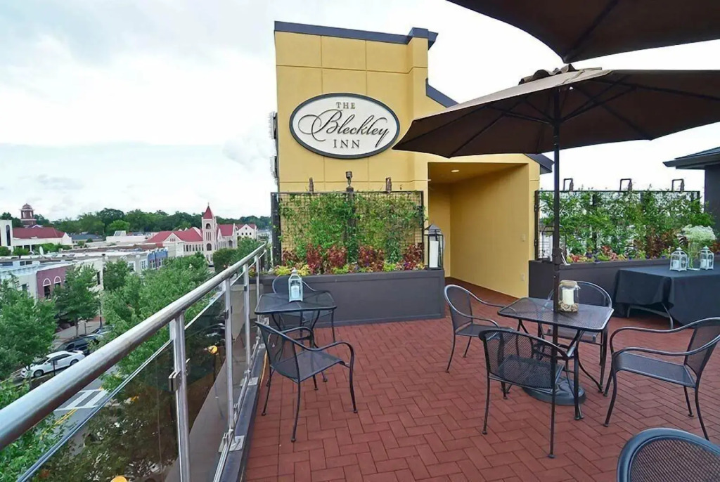 The Bleckley Inn