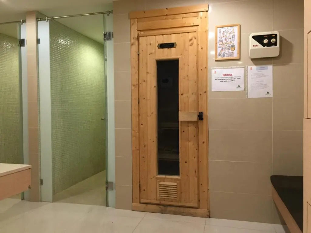 Cozy Studio Walk to BTS Free Wi-Fi Great Location