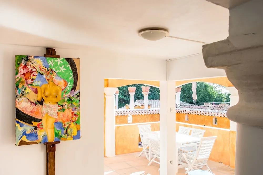 Villa Yrondi