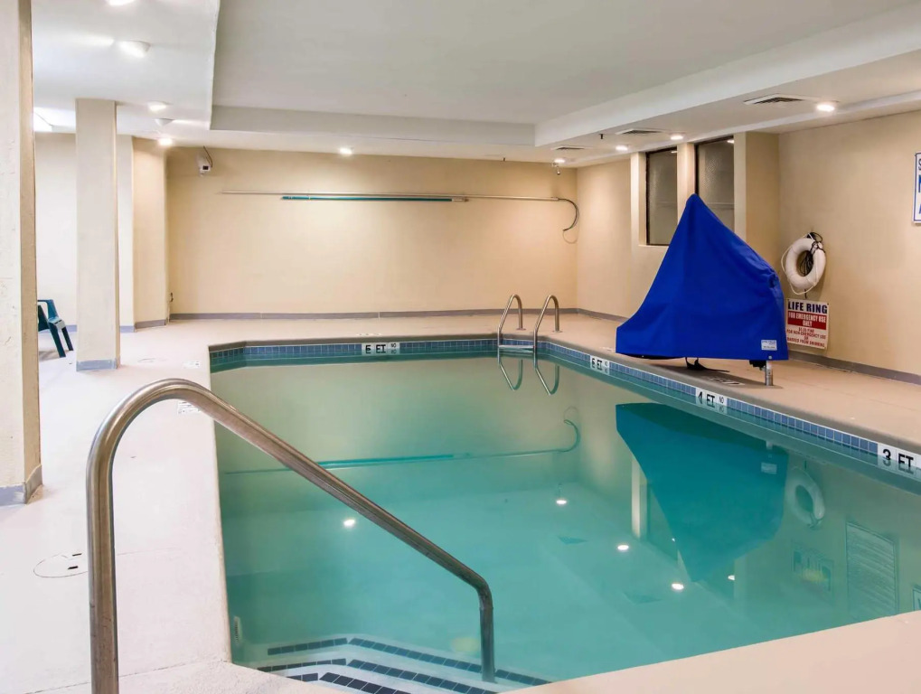 Rodeway Inn Austell Six Flags