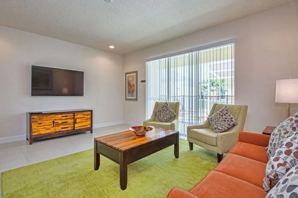 3-Bedroom Villa in Clermont 1613RC - Retreat