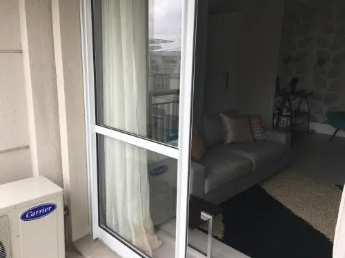 Apartamento Menara Morumbi - 150m do Hospital Albert Einstein, Faculdade e Estádio - 1 vaga de garagem
