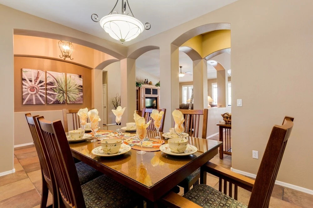 Pointsettia - 4 Br Home