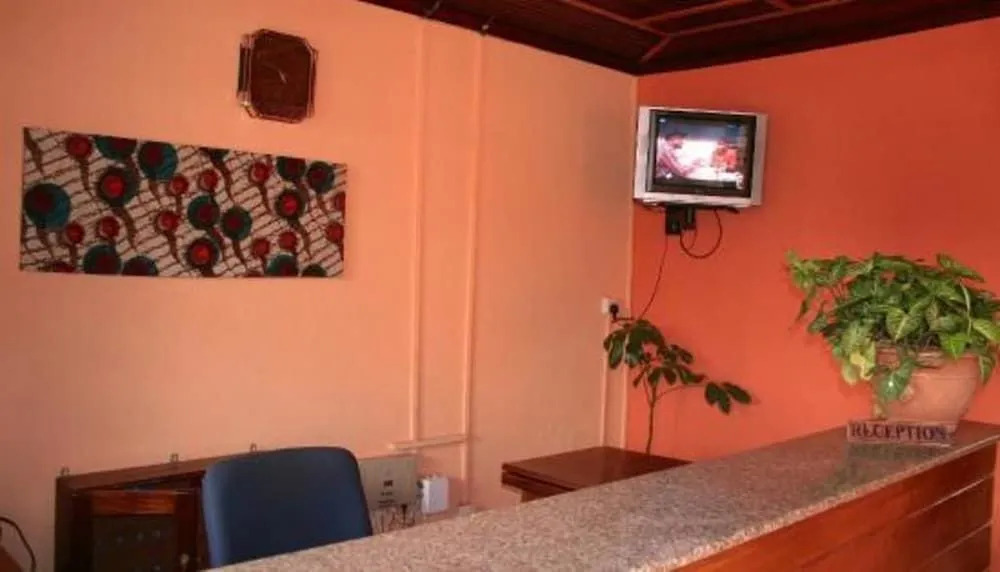 Acacia Hotel