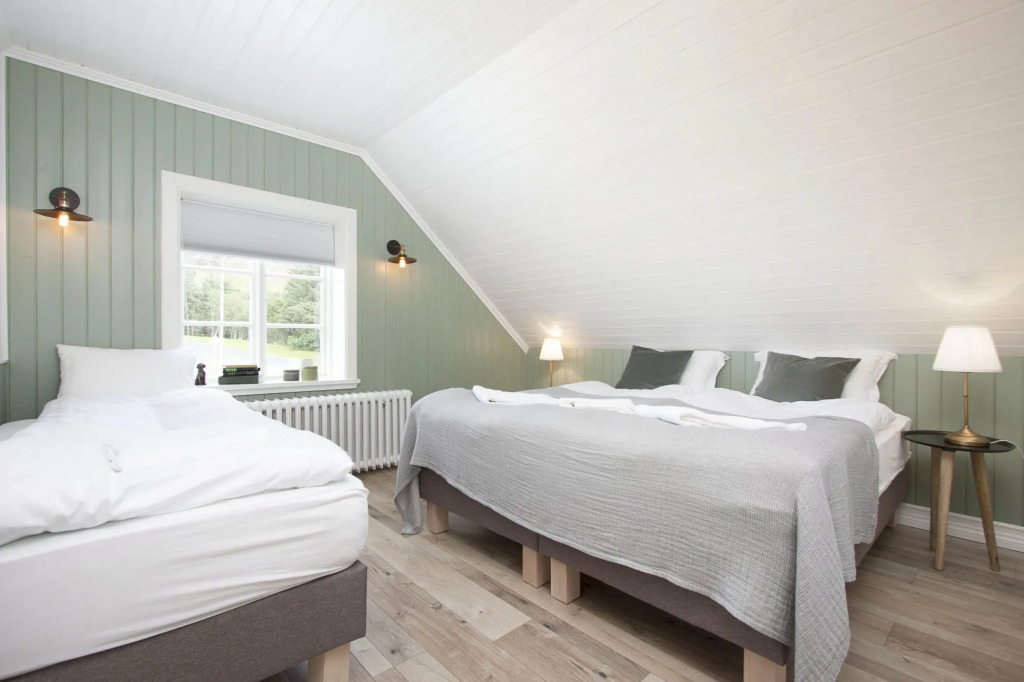 SKYR Guesthouse