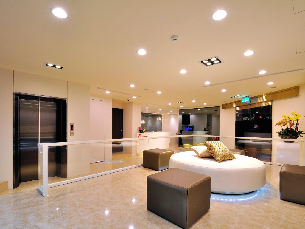 Audi Garden Business Hotel