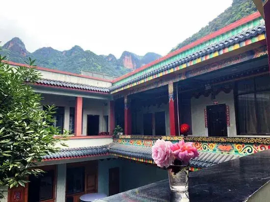 Zixin Space Leisure Hotel
