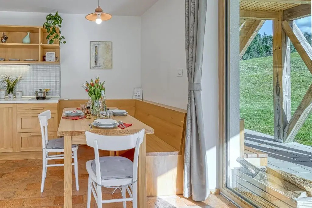 House On The Hill Wellness Chalet