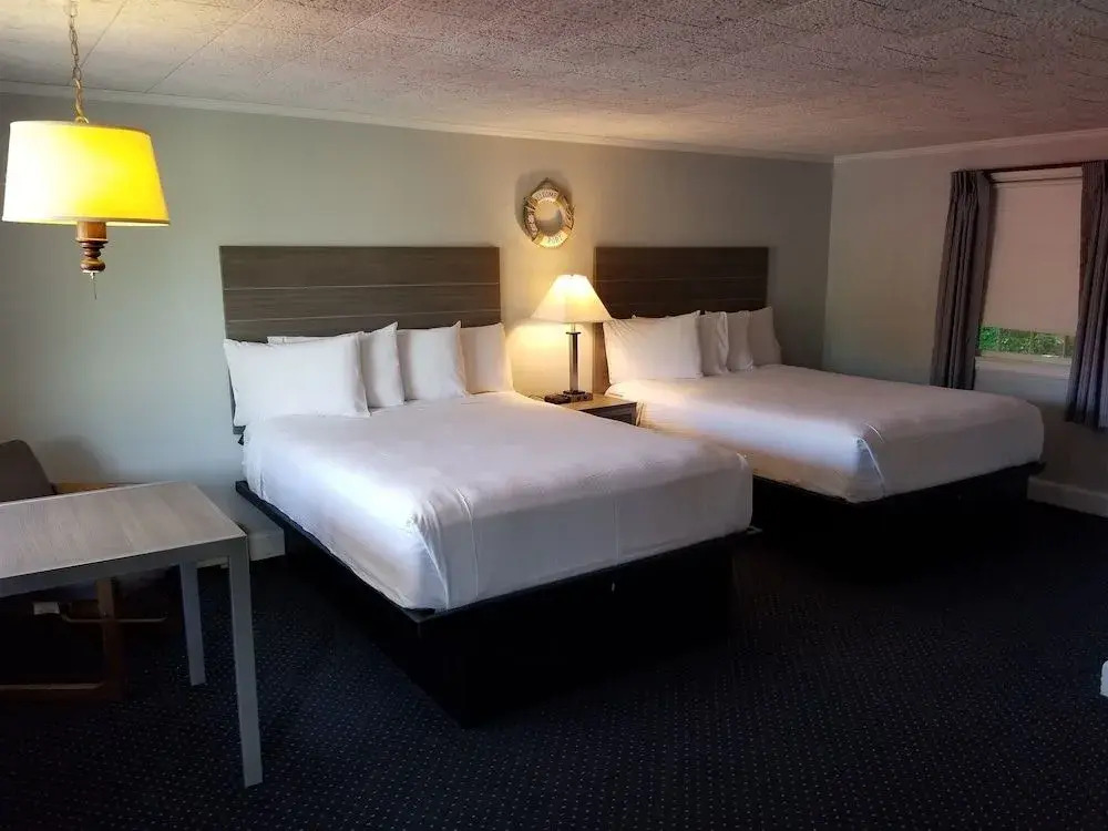 Olde Tavern Motel and Inn - Cape Cod