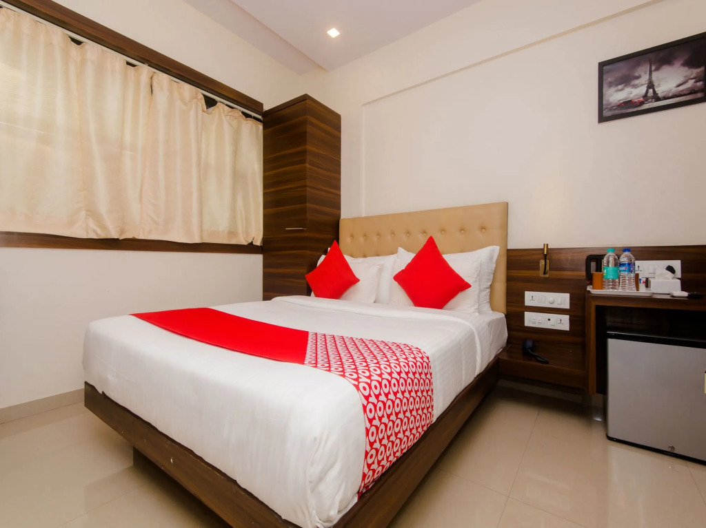 OYO 14984 Hotel Mumbai International